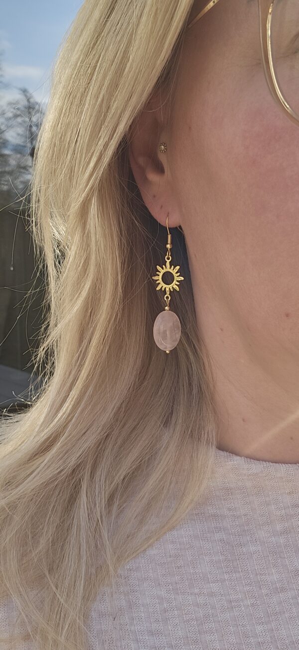 Rozenkwarts oorbel goud Rozenkwarts oorbel goud